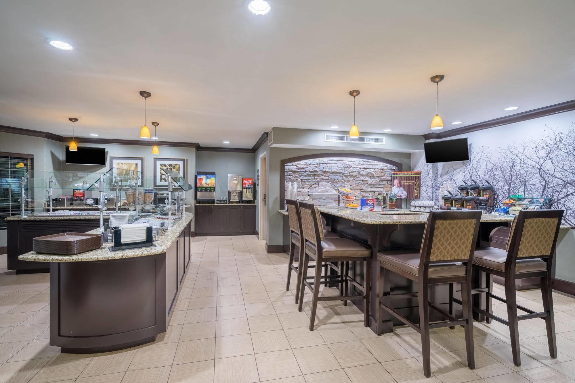 Fogelsville Staybridge Suites Allentown West מראה חיצוני תמונה