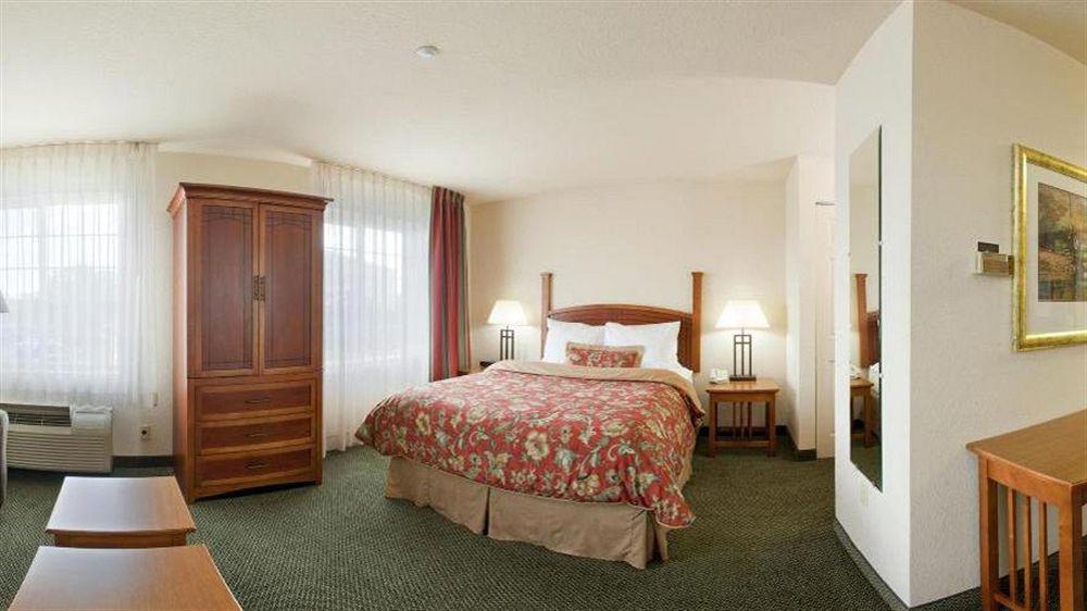 Fogelsville Staybridge Suites Allentown West מראה חיצוני תמונה